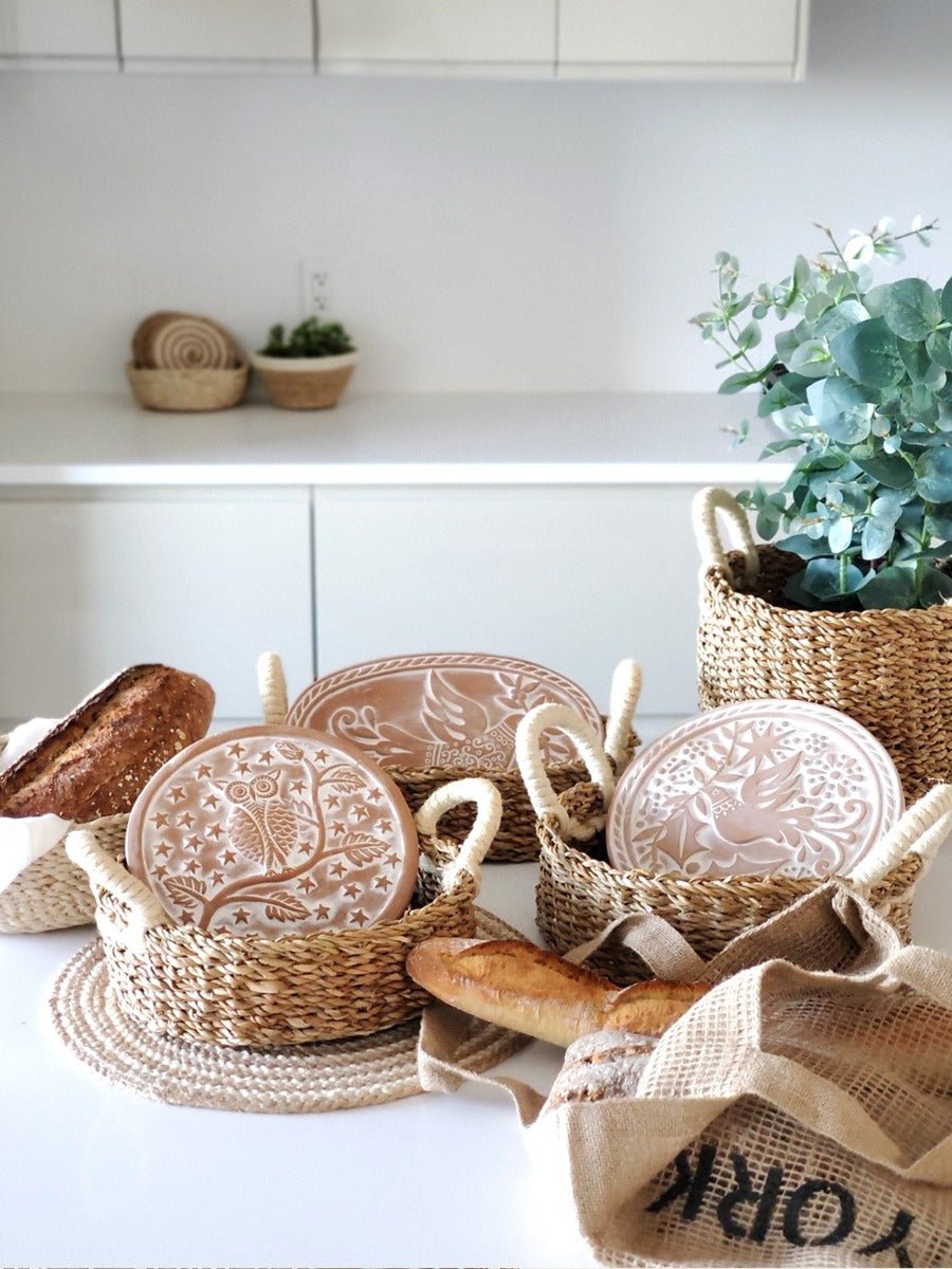 Bread Warmer & Basket - Bird Oval - Wild Oak & Wire